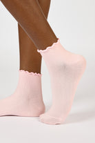 Pale pink lettuce trim ankle socks_1