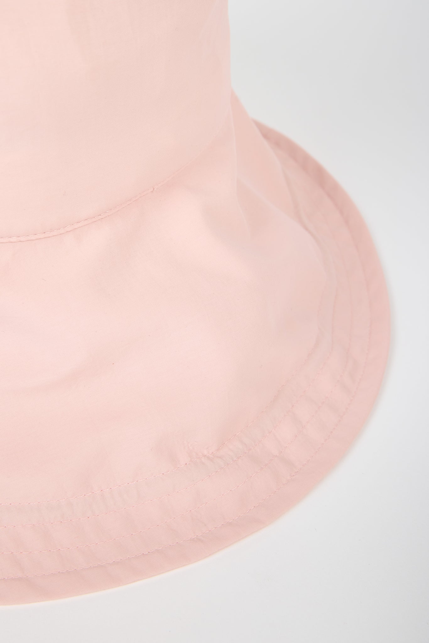 Pale pink nylon wide brim bucket hat_2