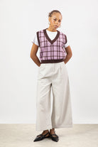 Pink and brown plaid knit vest_4