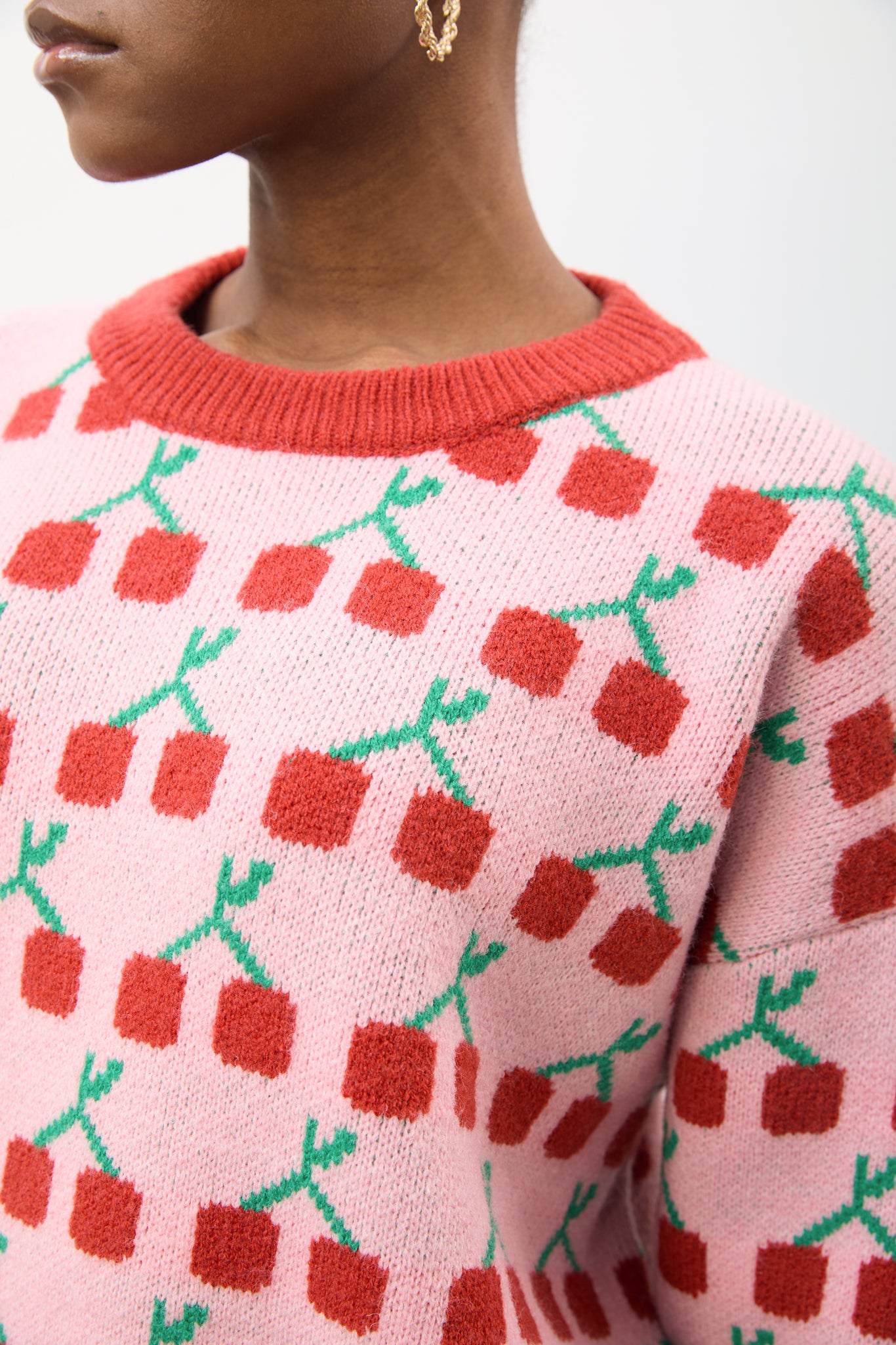 Pink and red intarsia cherries jumper_4