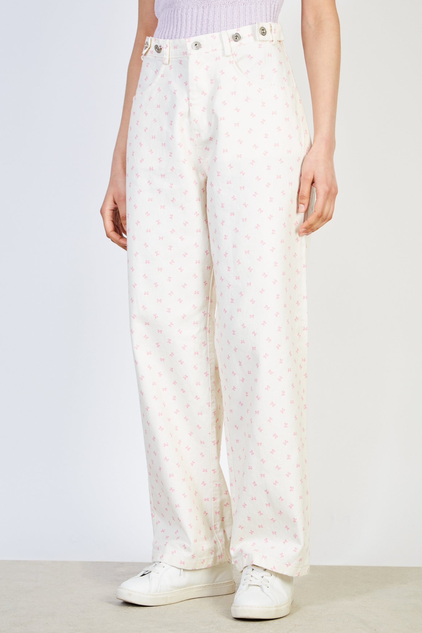 Pink ribbon bown print double button jeans_1