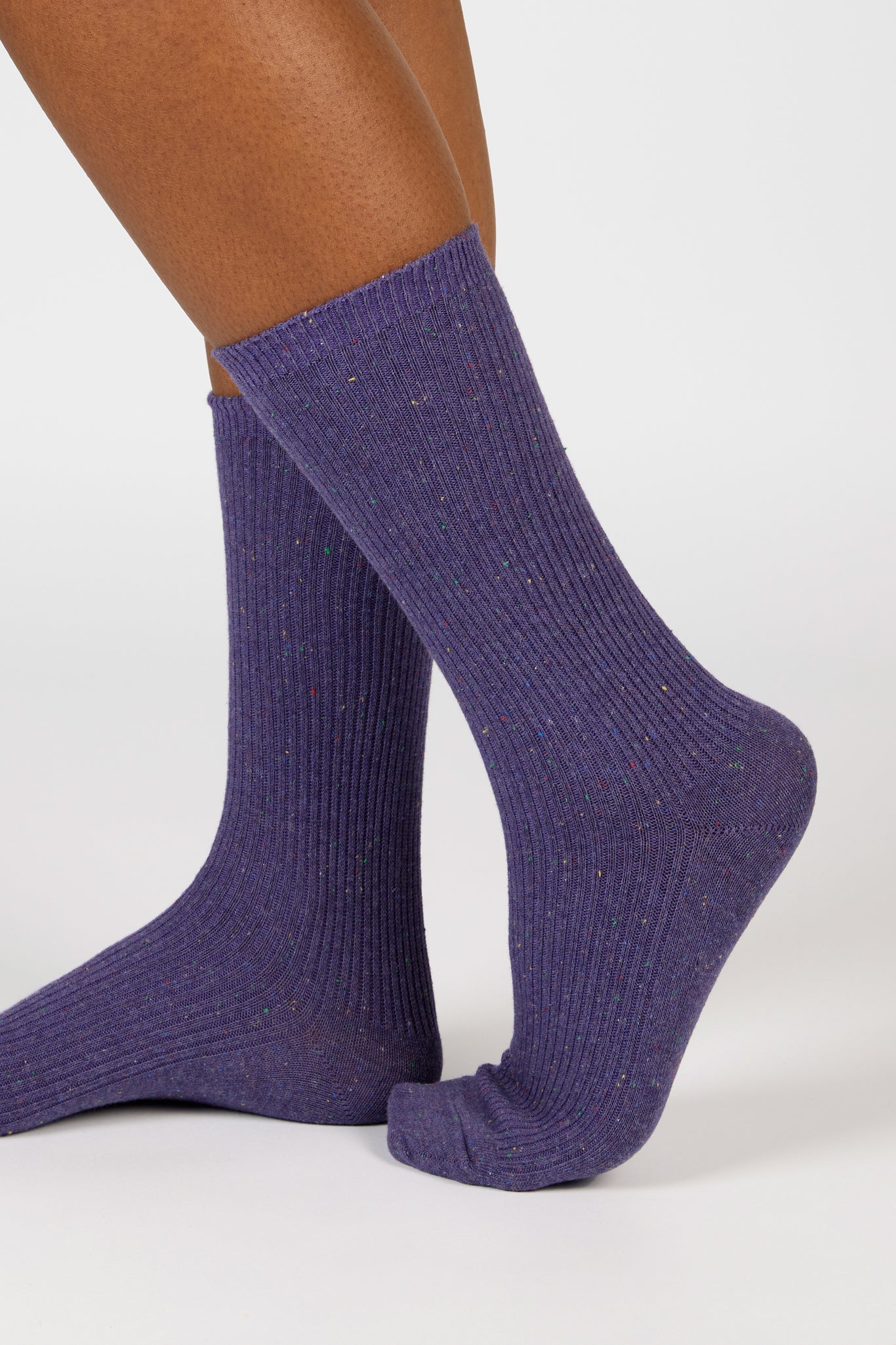 Purple rainbow fleck ribbed socks_3
