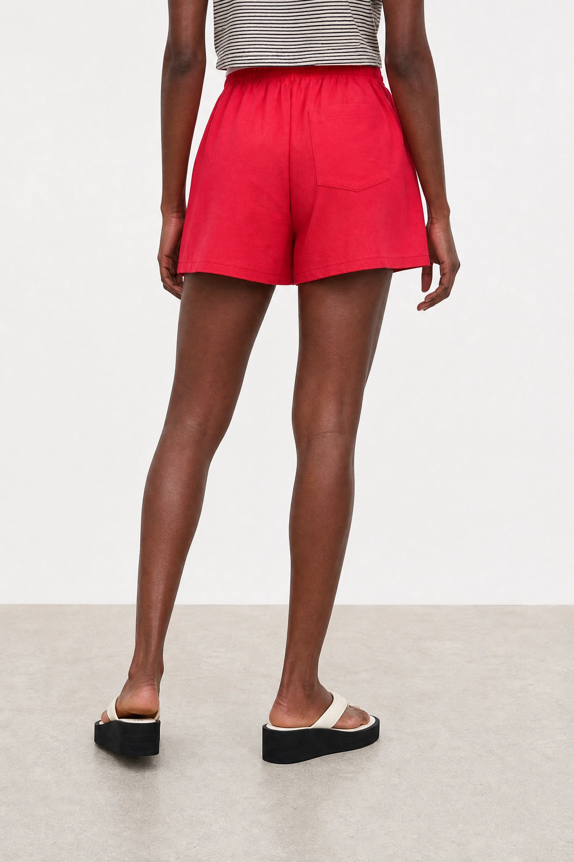Red welt pocket athletic shorts_2