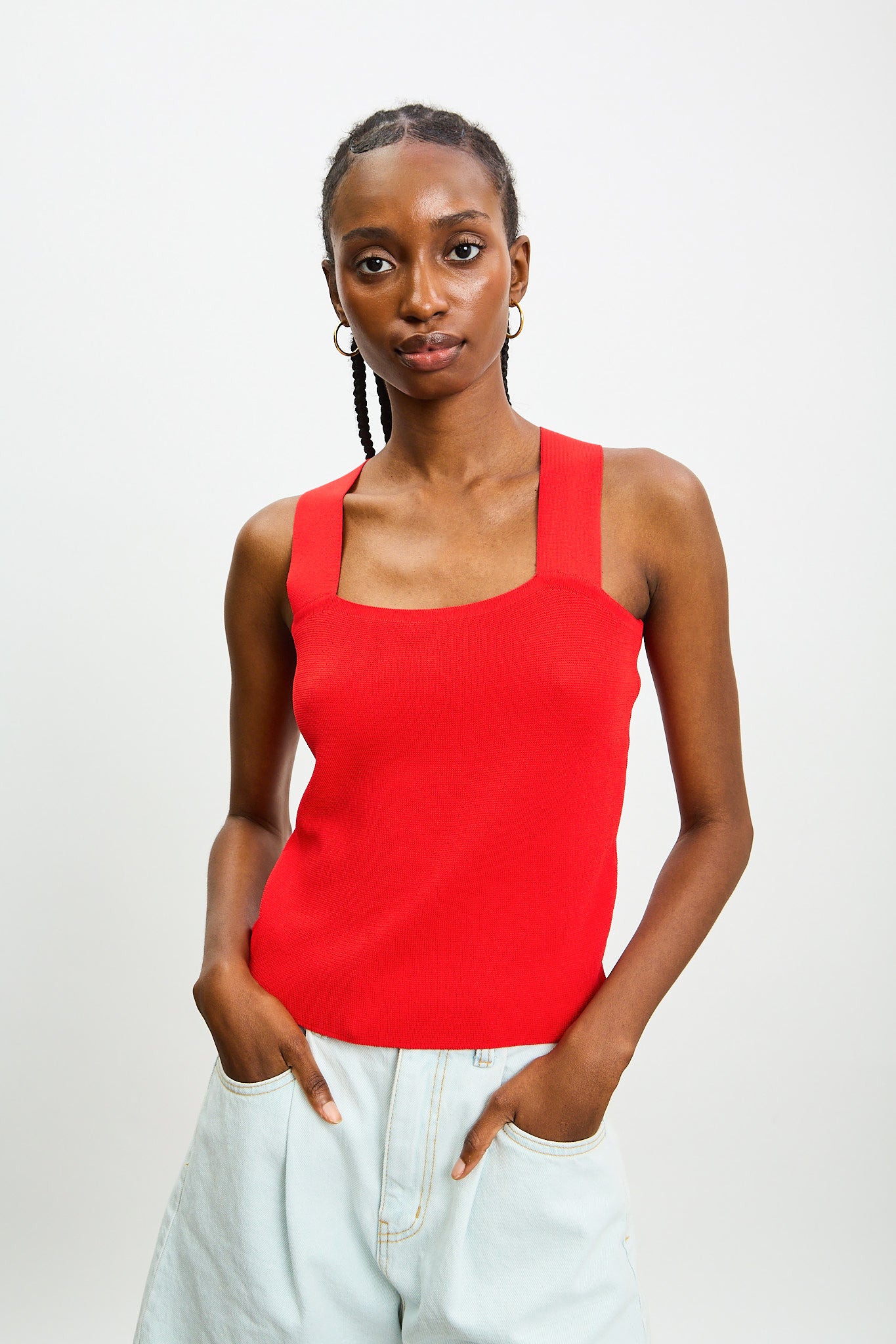 Red wide strap cross back knit tank_1