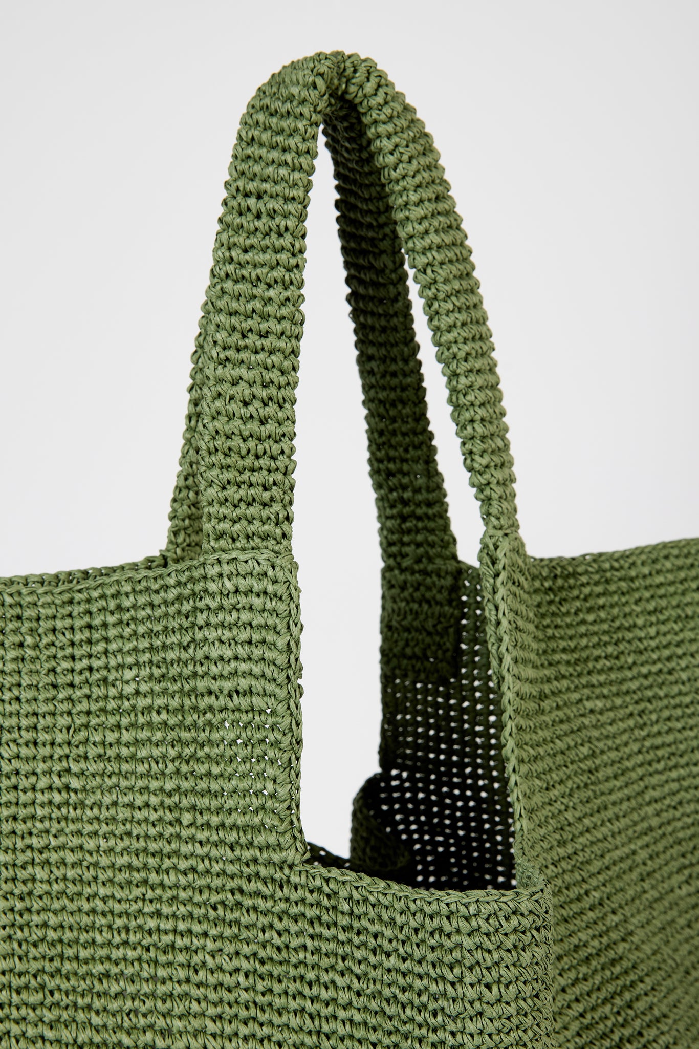 Sage green tight weave straw tote bag_3