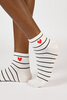 White and black striped heart ankle socks_1