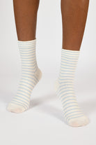 White and light blue thin striped socks_2