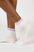 White and lilac contrast trim ankle socks_1