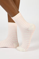 White and pink thin striped socks_1