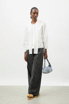 White eyelet lace detail bow tie shirt_5