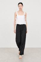White eyelet trim pleated double tie tank_4