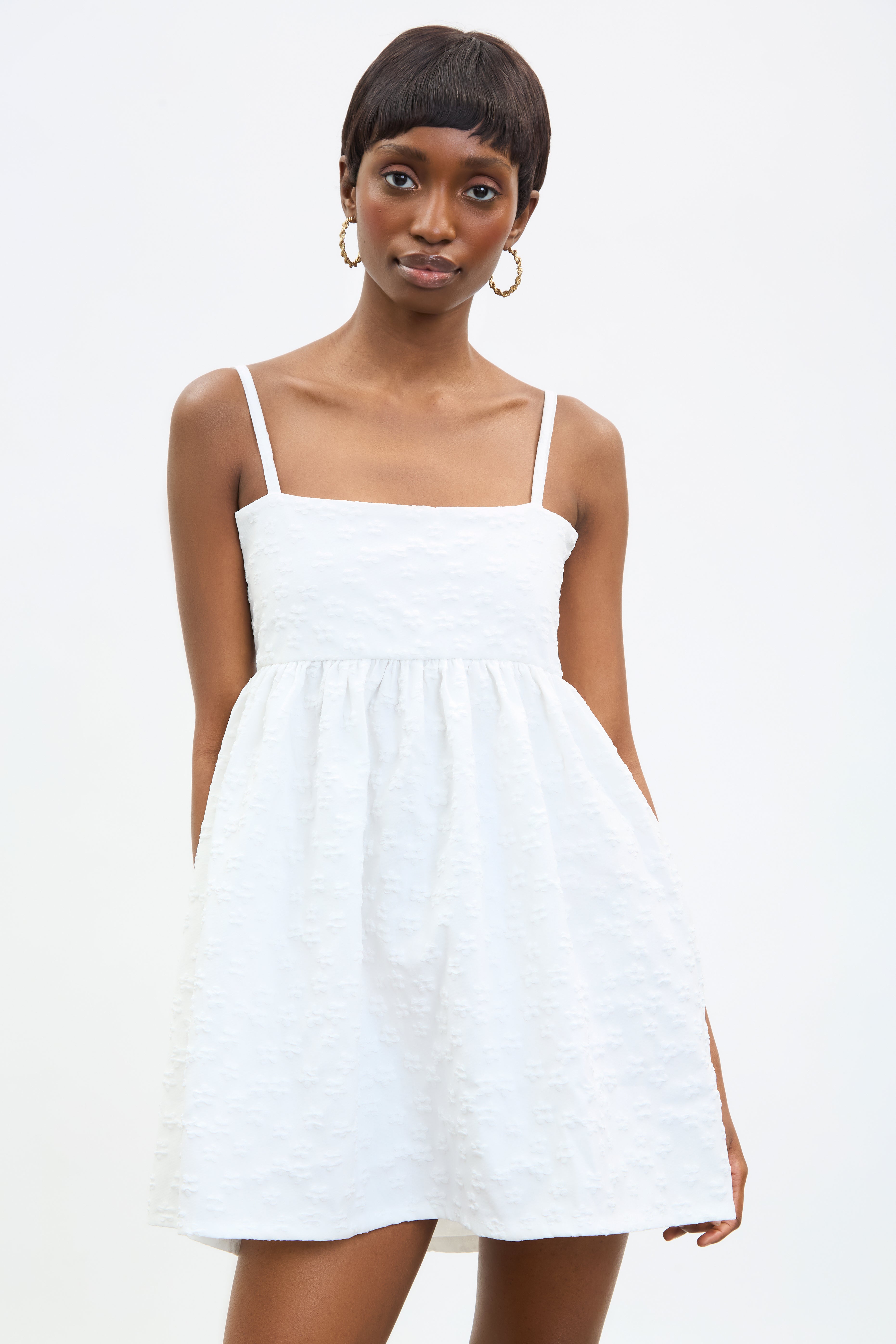 White raised flower tie back mini dress_3