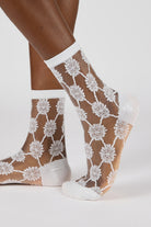 White sheer geometric circles socks_1