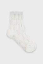 White sheer geometric circles socks_3