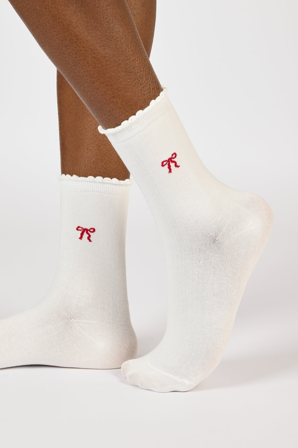 White single tiny red bow socks_1
