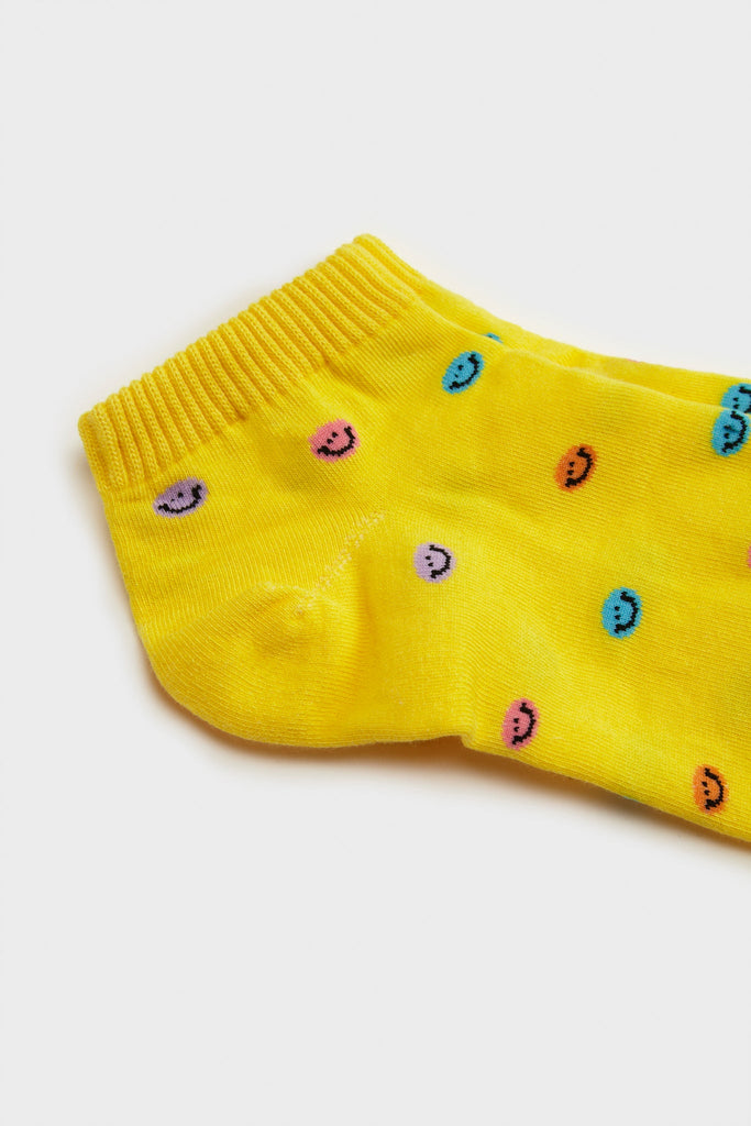 Yellow tiny smiley face ankle socks_2