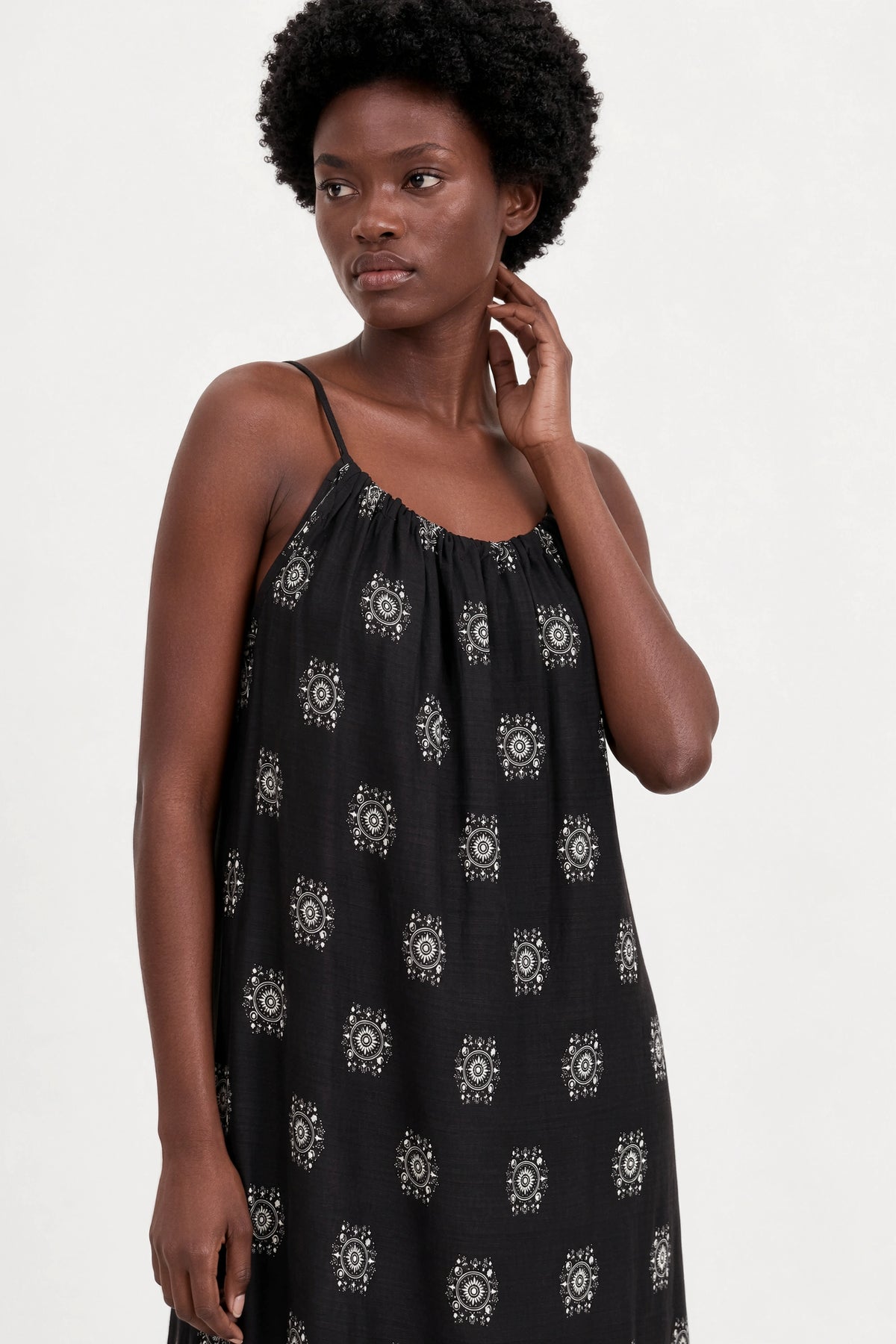 Black and white printed linen blend maxi dress_3
