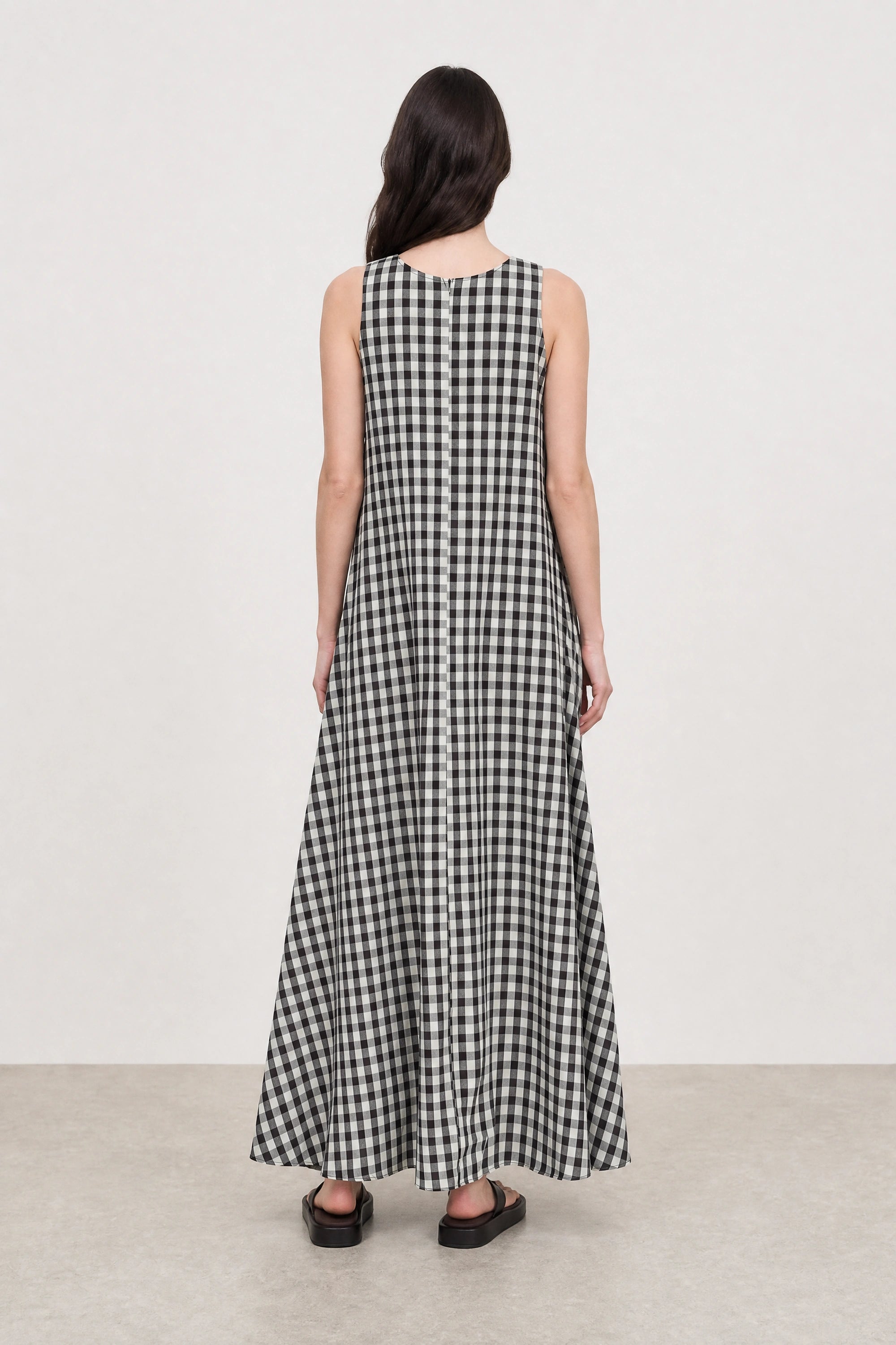 Black large gingham checked side pocket dress_2