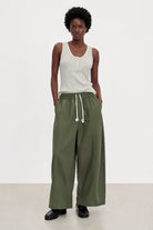Light grey and ivory double layer button front knit tank_4