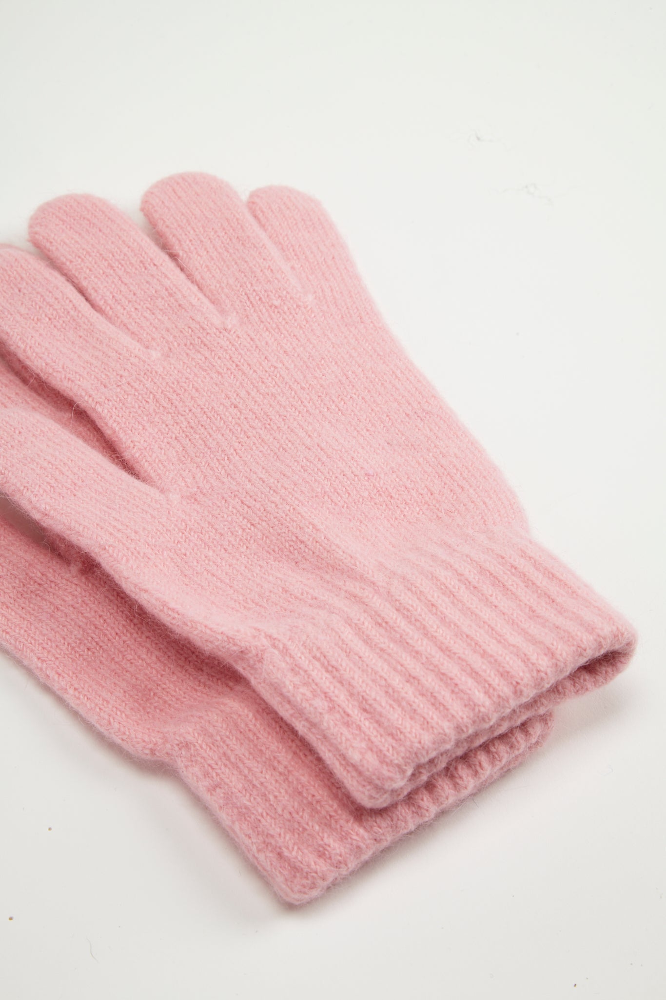Light pink mohair gloves