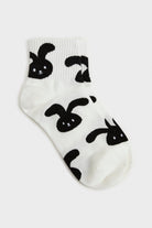 White and black 'Zodiac Rabbit' floppy ears socks_2